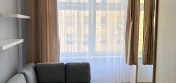 Kawalerka z antresolą | centrum