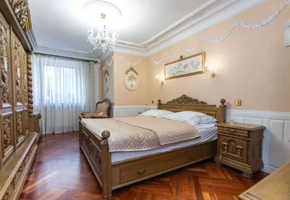 Przestronny apartament u podnóży twierdzy