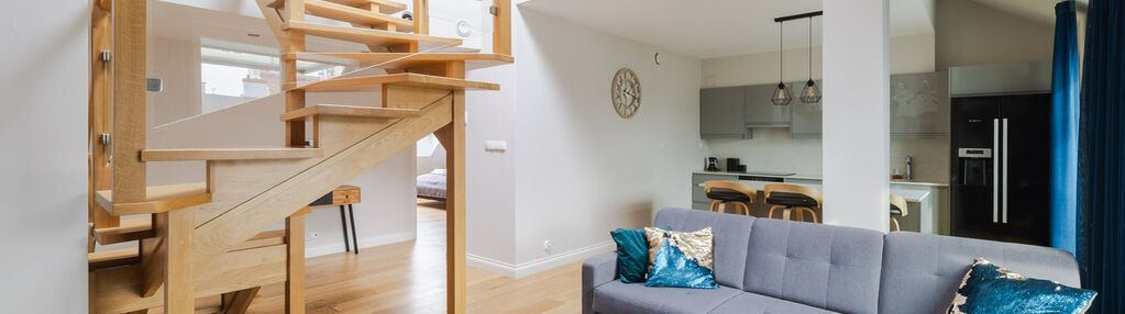 Dwupoziomowy apartament z ogrodem zimowym