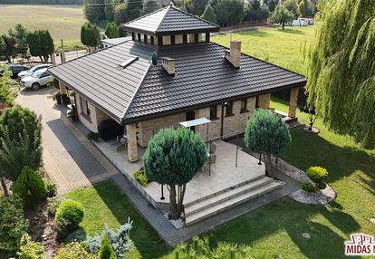 149m2, 6 pokoi, 2 tarasy, 2 garaże, 2509m2 działka