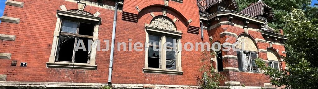 Przedwojenny dom typu willa w kątach wrocławskich