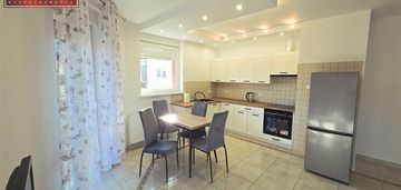 Słoneczne trzypokojowe mieszkanie