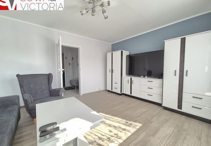 Umeblowana i wyposażona kawalerka.