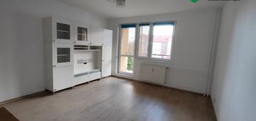 Słoneczne 48,5 m² z loggią – możliwość 3 pokoi