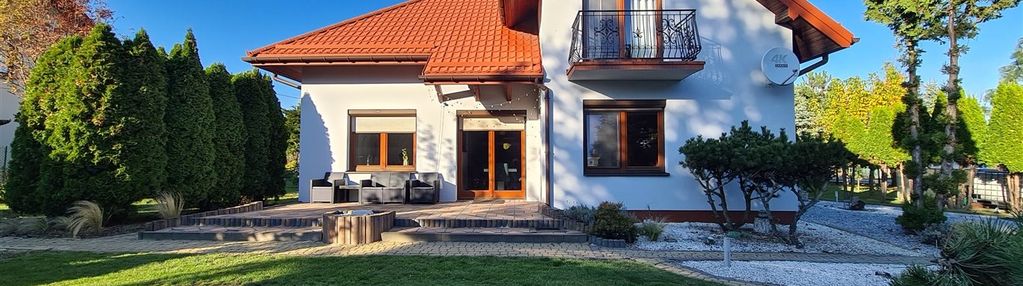 Dom energooszczędny z pięknym ogrodem – turów