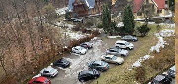 Apartament w porąbce z widokiem na las