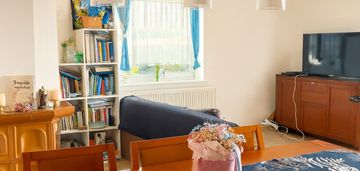 Komfortowe mieszkanie dla rodziny w centrum rumi