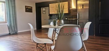 Dom dwurodzinny, dodatkowo działka.