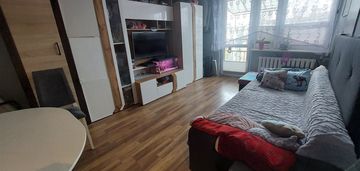 M-3, 40 m2 na os. słonecznym