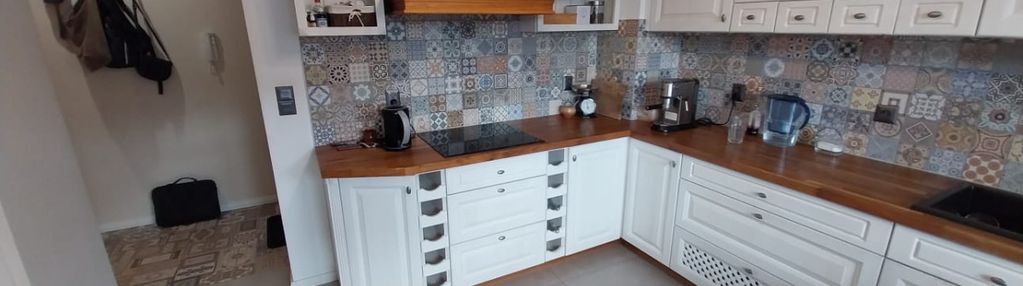 3-pokojowe, 65 m² z balkonem  i miejscem w hali