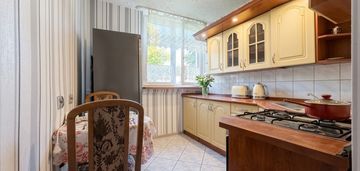 2 pokoje i oddzielna kuchnia i parter i 37,2 m²