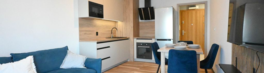 2 pokoje z balkonem i klimatyzacją | jantarowa