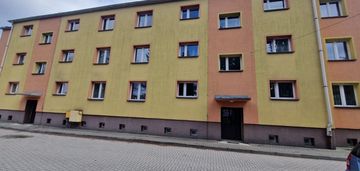 M2 na parterze do remontu  z widokiem na chojnik