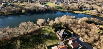 Hit! działka z domem z linią brzegową raduni