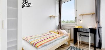 6-pokojowe mieszkanie na woli