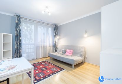 Komfortowe 25 m2 | osobna kuchnia | azory