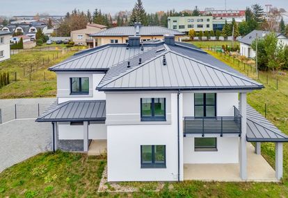 Cudny dom w super lokalizacji oddany do użytku