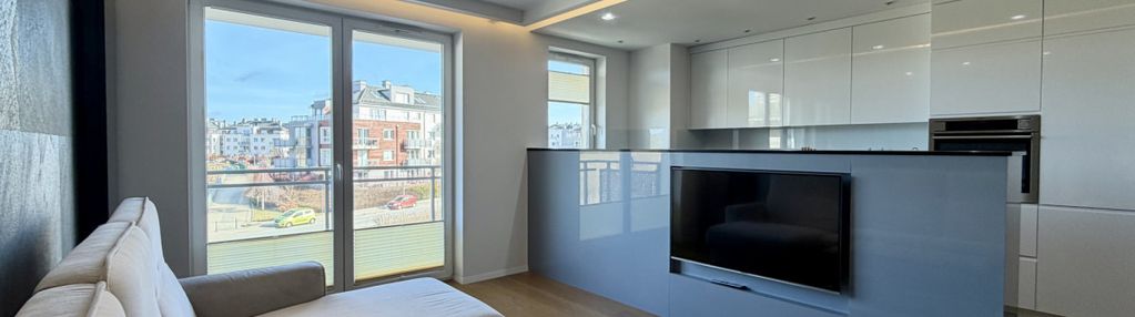 Chwarzno, nowe dwa pokoje, balkon, hala garażowa