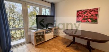 Mieszkanie w ursusie z widokiem na zieloną okolicę