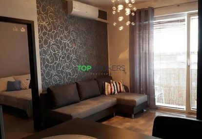 Salon z aneksem i sypialnia, metro, garaż