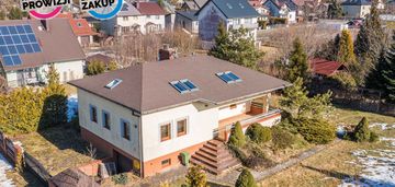 Funkcjonalny dom z dwiema sypialniami na parterze