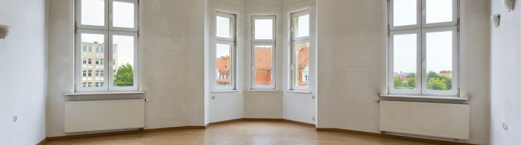 Piękne m z wykuszem ✨ sufit 3,70m!