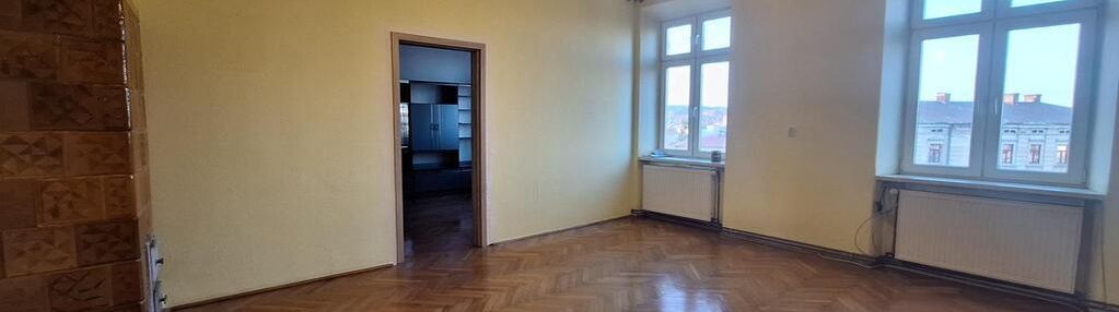 Mieszkanie przy ul. mniszej z garażem