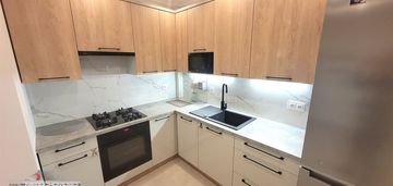 Wieniawskiego/2 oddzielne pokoje/duży balkon