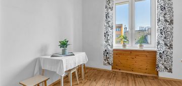 Perełka w zadbanej kamienicy - jest balkon, ciche