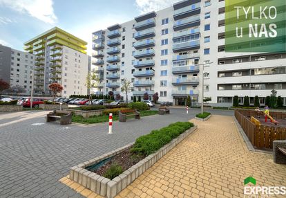 2 miejsca parkingowe przestronne 4 pokoje