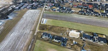 Działka z warunkami zabudowy w doskonałej lokalizacji!