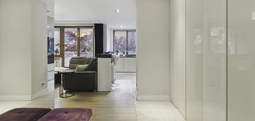 3 pokoje | ul. bruna | metro | garaż