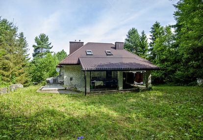 Dom na wzgórzu/ ludwinów gm. niegowa/ 7pokoj