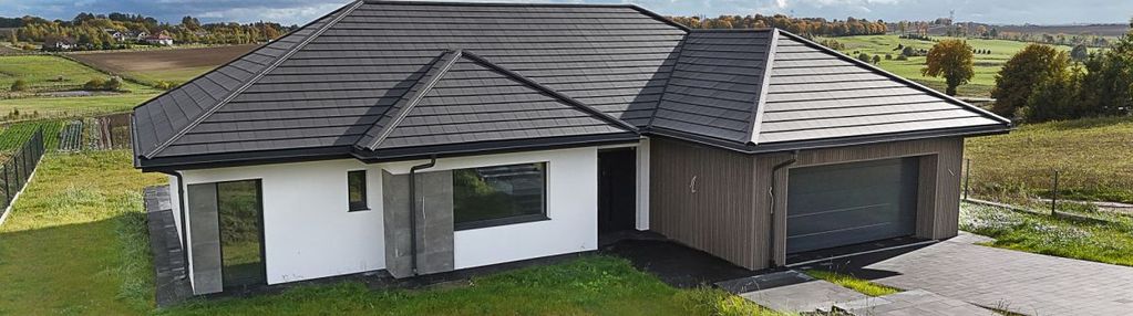 Willa parterowa z widokiem na pole golfowe