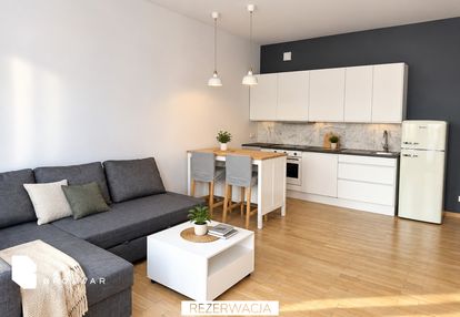 Duża odnowiona kawalerka | loggia | piwnica