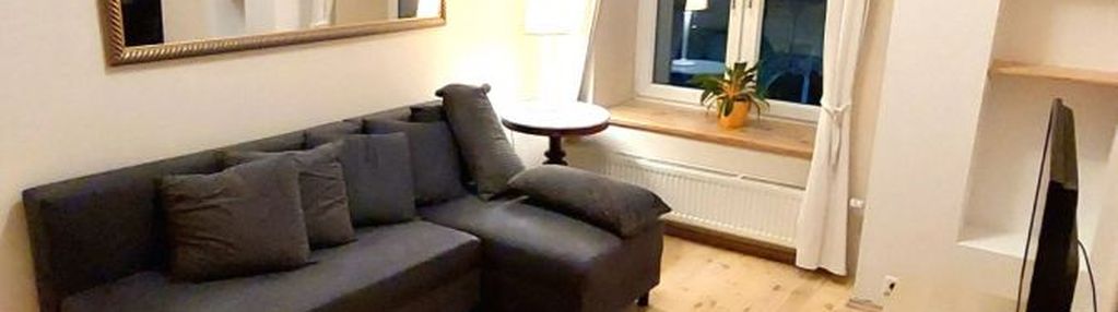 Deptak: całkowity koszt najmu z mediami: 3000 zł