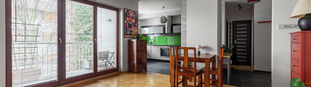 Jasne/balkon/zamknięte osiedle/przestronne!