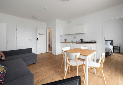Gdańsk centrum 2 oddzielne apartamenty hala garaż