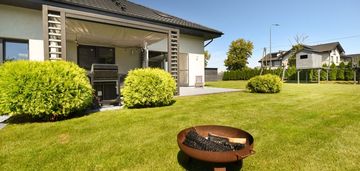 Dom nad morzem gotowy do zamieszkania