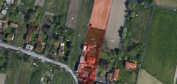 Duża nieruchomość z 2 domami - polowa