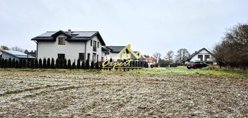 Działki budowlane w obrębie jeziora jeziorak.