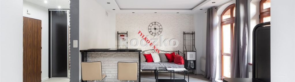 Komfortowe m-3 z miejscem postojowym i piwnicą.