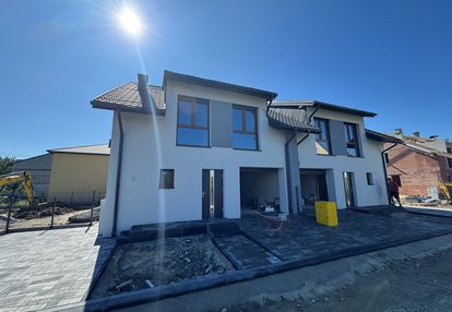 Bliźniak 156 m², 5 pokoi + garaż | sędziszów młp.