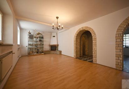 Duży dom z potencjałem