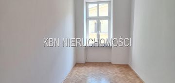 Kazimierz ul. podbrzezie/ 2 pokoje+ kuchnia
