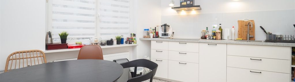 Kawalerka z osobną kuchnią | 41,5 m2 | komunikacja