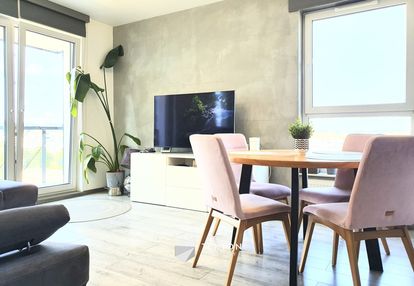 Piękny, cichy apartament z widokiem na morze