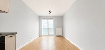 Nowe mieszkanie, wykończone, klimatyzacja, balkon