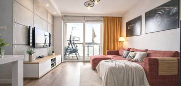 Ślichowice: nowoczesne 3 pokoje, 2 łazienki