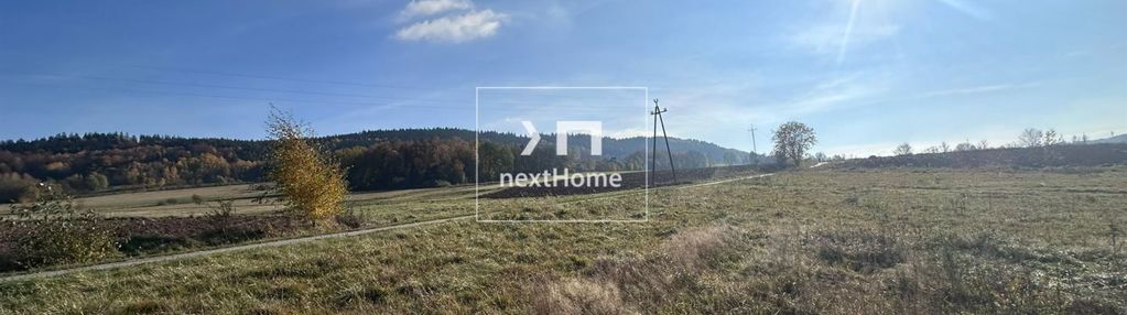 Działka budowlana na sprzedaż z projektem domu.